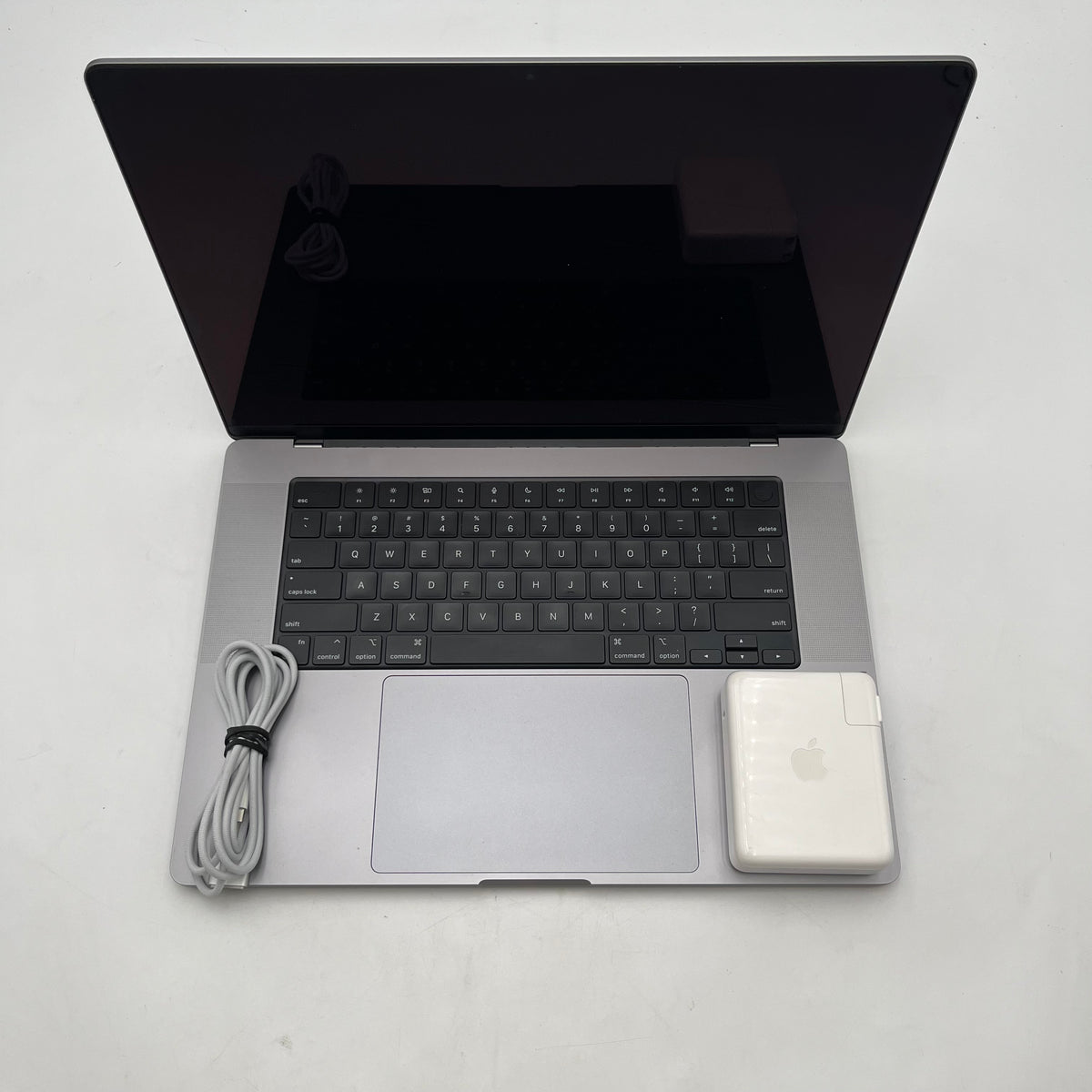 Apple MacBook Pro 16" M2 Pro 12C 2TB SSD 3.5GHz 16GB RAM Space Gray MNW83LL/A