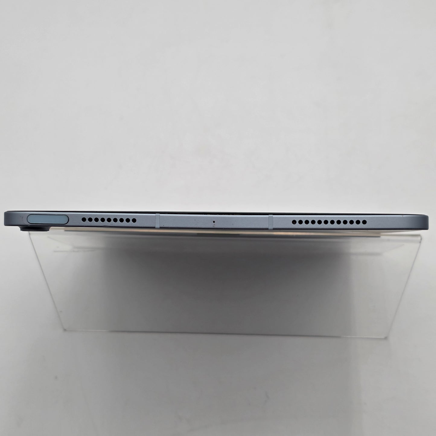 Unlocked Apple iPad Air 4th Gen 64GB Blue MYJ12LL/A Bent Frame