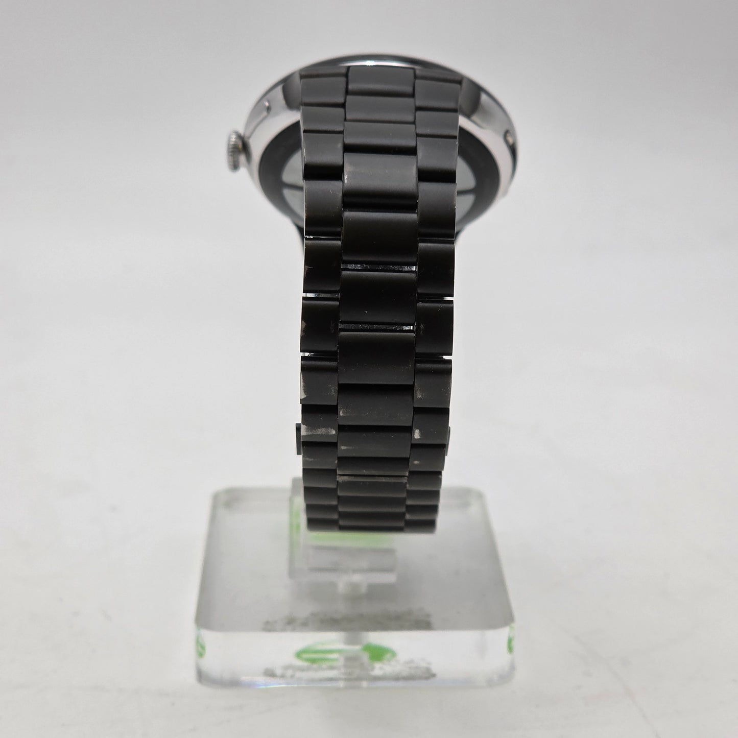 Google Pixel Watch 4 45mm Smart Watch 300Z