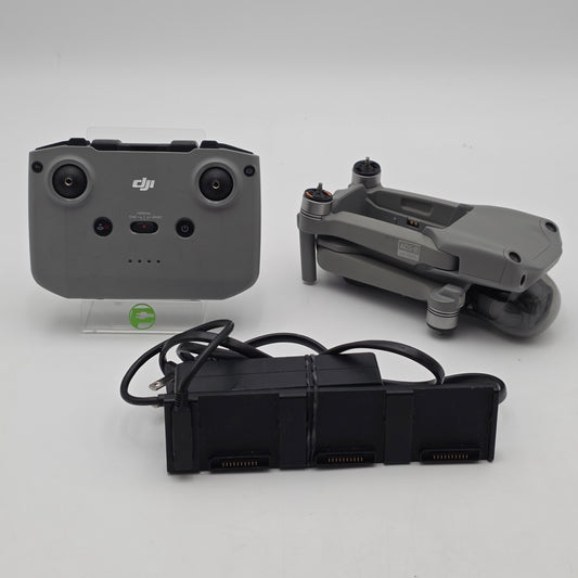 DJI Air 2S Camera Drone DA2SUE1 Bundle with Controller