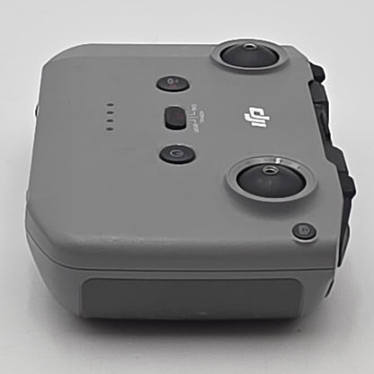 DJI Air 2S Camera Drone DA2SUE1 Bundle with Controller