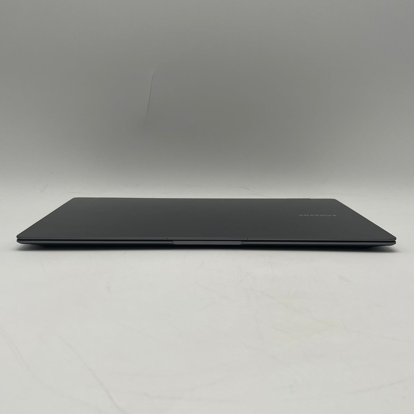 Samsung Galaxy Book5 Pro 360 NP960QHA 16" Core Ultra 7 2.2GHz 16GB RAM 1TB SSD