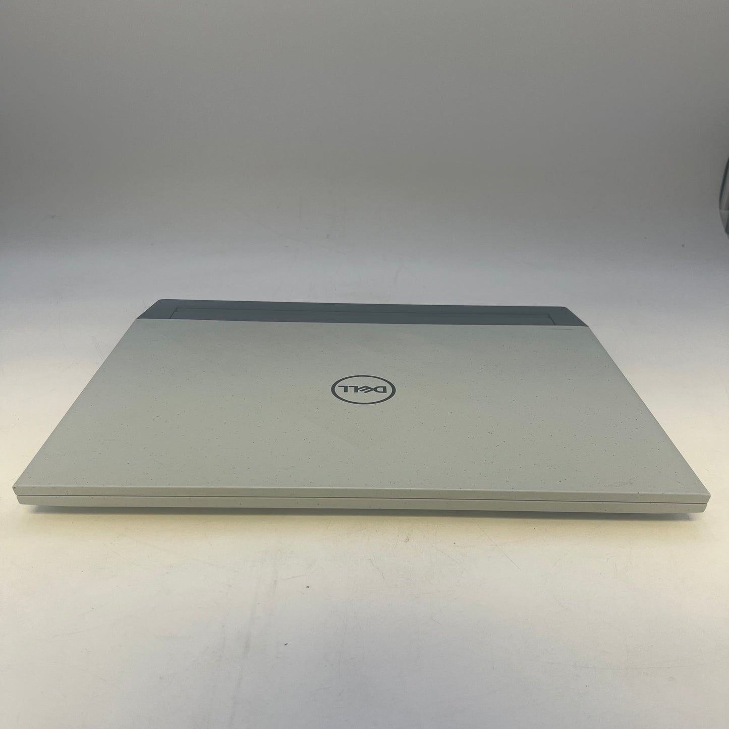 Dell G15 5515 15.6" Ryzen 5 5600H 4.9GHz 16GB RAM 512GB SSD GeForce RTX 3050