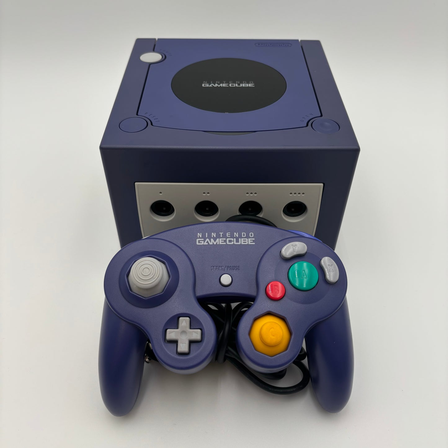 Nintendo GameCube Video Game Console DOL-001 Purple